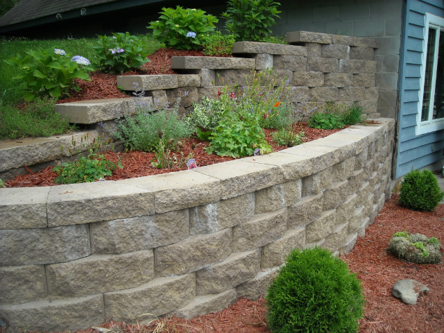 Decorative Retaining Wall 3 Rick Gruel Landscaping