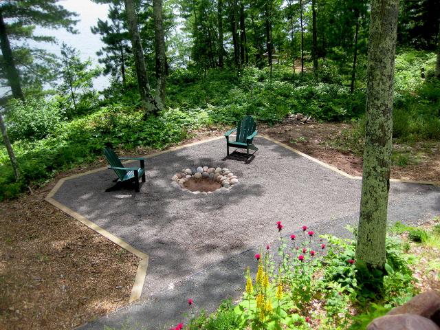 Firepit with Pea Gravel